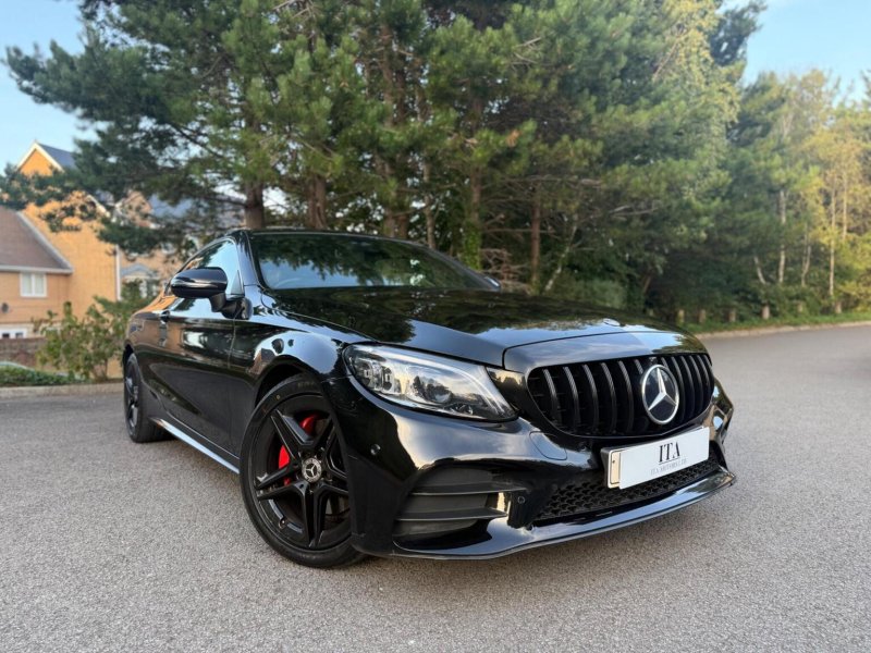 MERCEDES-BENZ C CLASS 2.0 C220d AMG Line (Premium) G-Tronic+ Euro 6 (s/s) 2dr